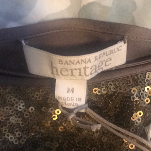 Banana Republic bronze sequin top. Size Medium. New with tags. - Picture 4 of 7